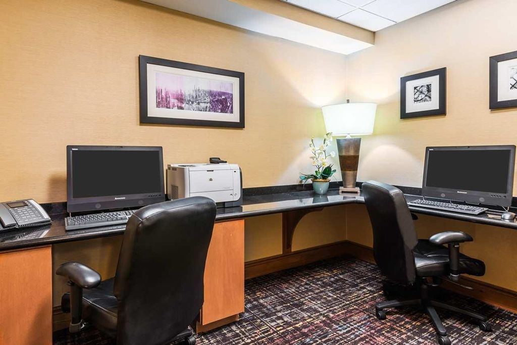 Hampton Inn Buffalo-Airport Galleria Mall Cheektowaga Facilities photo